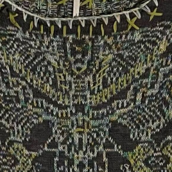 Free People Embroidered Knit Gray Green Boho Sweater Size Large - Picture 7 of 7